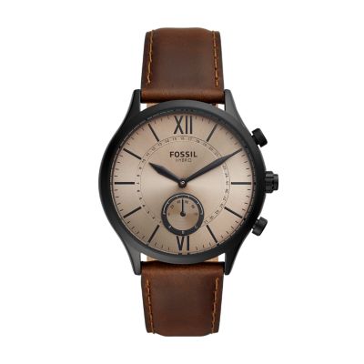 fossil smartwatch leather