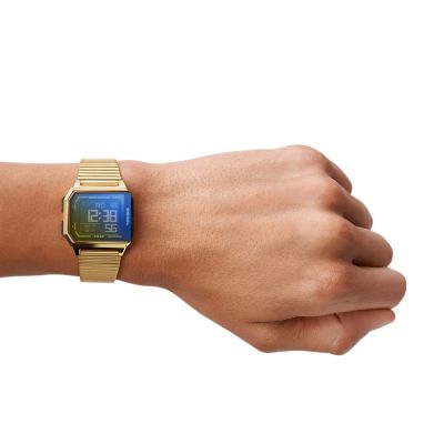 Diesel on best sale smartwatch gold