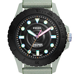 FB - 01 Solar-Powered Green #tide ocean material® Watch