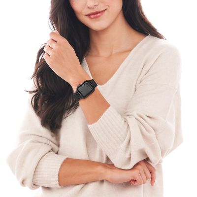 Apple watch 44 on woman's wrist hot sale