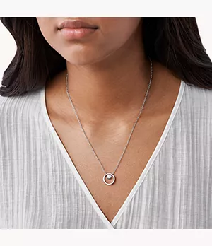 Elin Crystal Circle Necklace