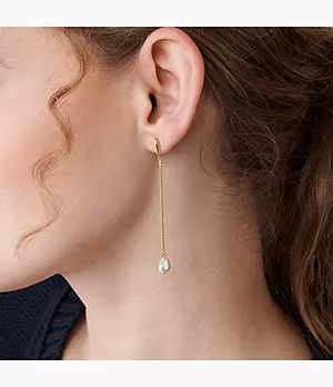 Boucles d’oreilles pendantes Agnethe dorées avec perles d’eau douce