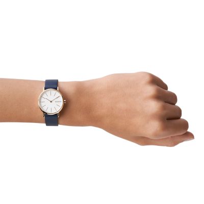 Skagen signatur slim 2024 blue leather watch