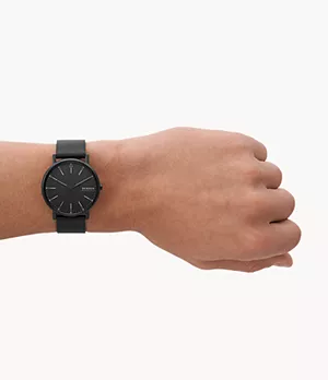 Signatur Three-Hand Black Leather Watch