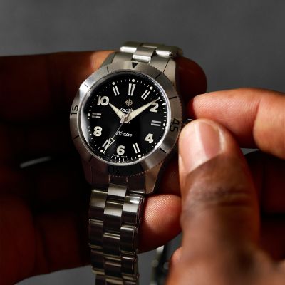 Ref 691 Mechanical Stainless Steel Watch ZO0001 - Zodiac Watches®